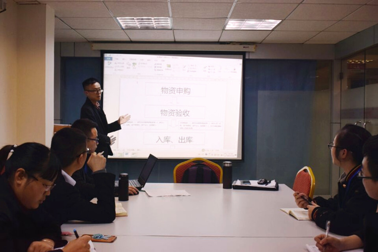 资产管理01.jpg